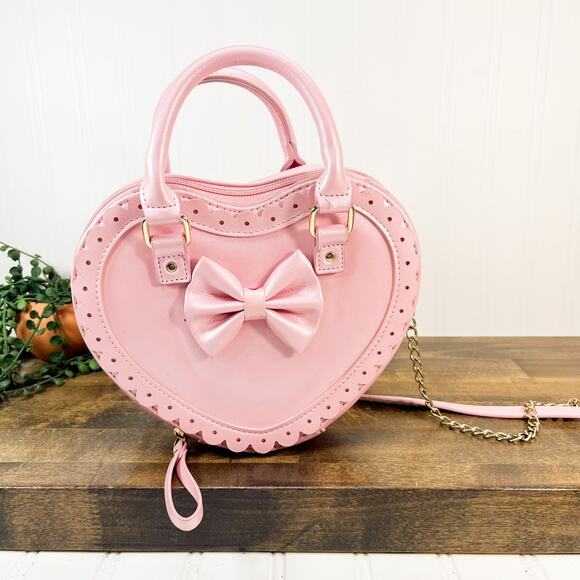 Pink Lolita Heart Shaped Crossbody Bag Purse Bioworld Pink Bow Purse - Picture 1 of 11